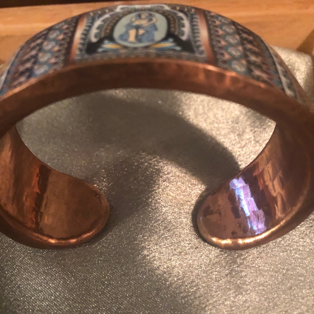 Venus Copper Cuff 2 - Picture 2 of 9